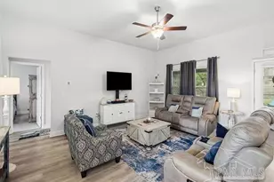 5717 Old Stone Blvd, Milton, FL 32570 - Photo 14