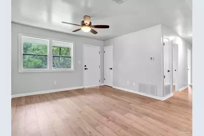 4200 E Johnson Ave, Pensacola, FL 32514 - Photo 8