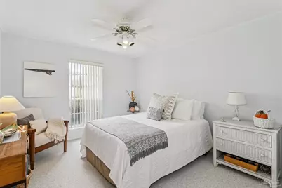 1423 Sound Retreat Dr, Navarre, FL 32566 - Photo 22