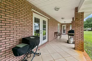 1423 Sound Retreat Dr, Navarre, FL 32566 - Photo 30