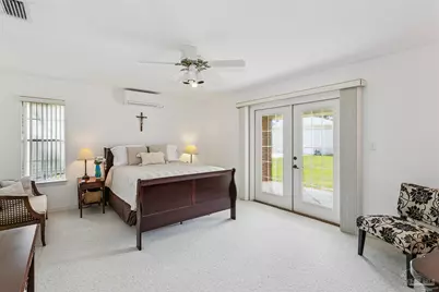1423 Sound Retreat Dr, Navarre, FL 32566 - Photo 14