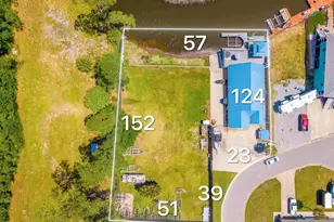 724 Landing Ln, Pensacola, FL 32507 - Photo 2