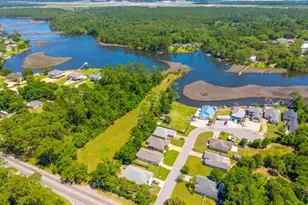 724 Landing Ln, Pensacola, FL 32507 - Photo 48