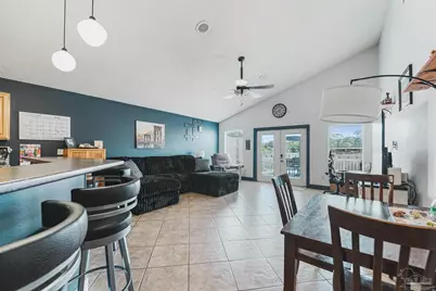 724 Landing Ln, Pensacola, FL 32507 - Photo 12