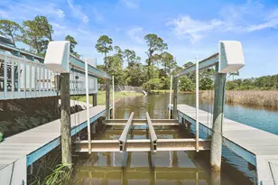 724 Landing Ln, Pensacola, FL 32507 - Photo 40