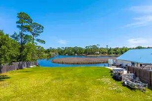 724 Landing Ln, Pensacola, FL 32507 - Photo 44