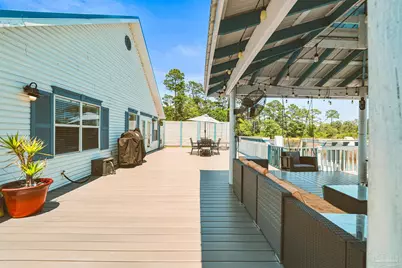 724 Landing Ln, Pensacola, FL 32507 - Photo 34