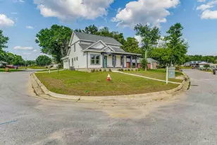 412 Elcino Dr, Pensacola, FL 32526 - Photo 2