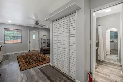 10290 W Lake Rd, Milton, FL 32583 - Photo 10