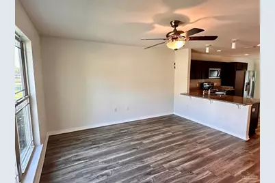 10493 River Birch Dr #B, Pensacola, FL 32534 - Photo 2