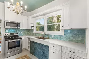 1323 N 6th Ave, Pensacola, FL 32503 - Photo 10