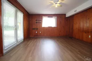 3875 Arbutus Dr, Pensacola, FL 32504 - Photo 16