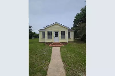 210 S 2nd St, Pensacola, FL 32507 - Photo 1