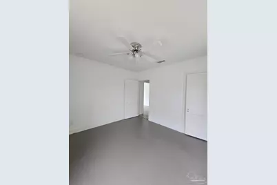 210 S 2nd St, Pensacola, FL 32507 - Photo 14