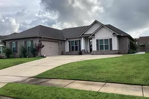 2437 Okatie Ln, Cantonment, FL 32533 - Photo 1