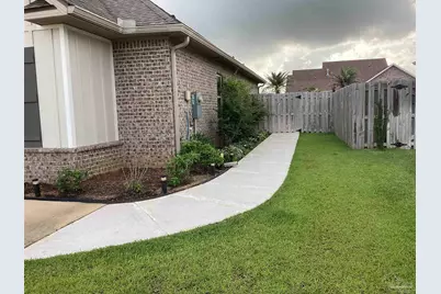 2437 Okatie Ln, Cantonment, FL 32533 - Photo 36