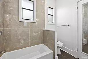 1015 N Reus St, Pensacola, FL 32501 - Photo 20