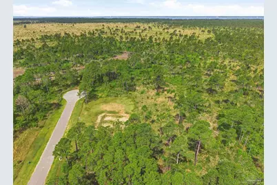 1045 Oyster Bay Dr, Milton, FL 32583 - Photo 12
