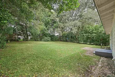 908 Blue Springs Dr, Pensacola, FL 32505 - Photo 38