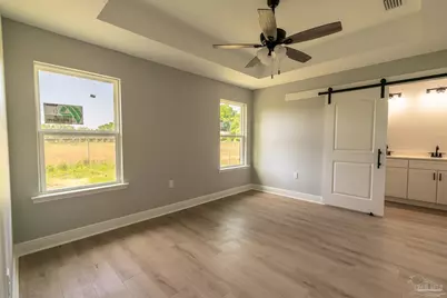 4633 Sago Palm Cir, Milton, FL 32571 - Photo 8