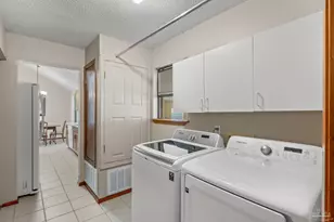 1929 Williams Creek Dr, Navarre, FL 32566 - Photo 16
