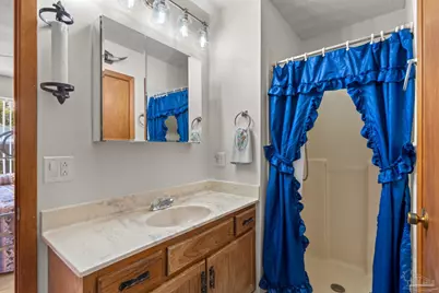 1929 Williams Creek Dr, Navarre, FL 32566 - Photo 20