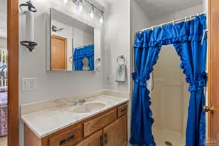 1929 Williams Creek Dr, Navarre, FL 32566 - Photo 20