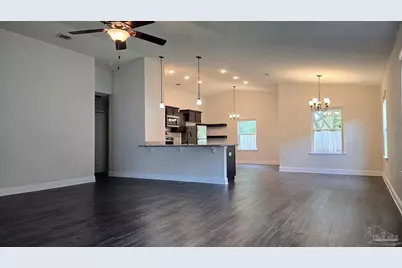 5157 Peach Dr, Pace, FL 32571 - Photo 4