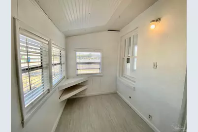 1600 W Romana St, Pensacola, FL 32502 - Photo 10