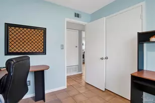3040 Newton Dr, Pensacola, FL 32503 - Photo 16