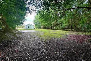 424 Front St, Century, FL 32535 - Photo 48