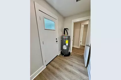424 Front St, Century, FL 32535 - Photo 42