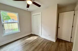 424 Front St, Century, FL 32535 - Photo 30