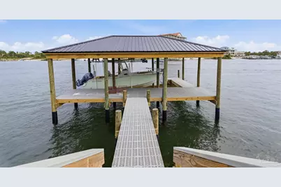13905 Canal Dr, Pensacola, FL 32507 - Photo 20