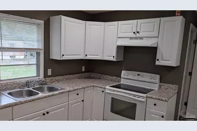 8320 Binkley St, Pensacola, FL 32514 - Photo 2