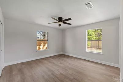 601 E Scott St, Pensacola, FL 32503 - Photo 10
