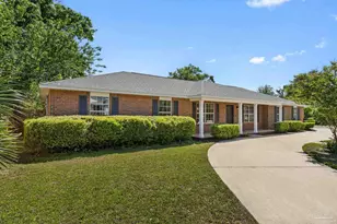 601 E Scott St, Pensacola, FL 32503 - Photo 1