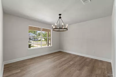 601 E Scott St, Pensacola, FL 32503 - Photo 8