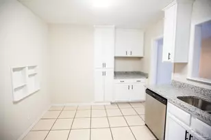 1640 E Hayes St, Pensacola, FL 32503 - Photo 8