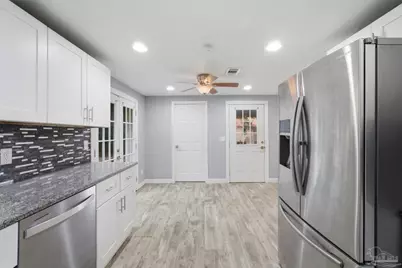 8652 Mayflower Ave, Pensacola, FL 32534 - Photo 12