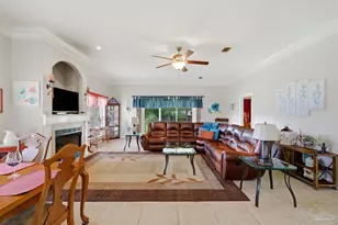 2092 Pritchard Point Dr, Navarre, FL 32566 - Photo 14