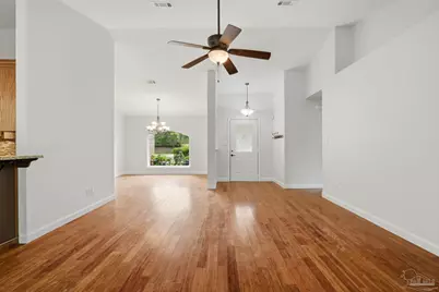 9318 Lucian Ct, Navarre, FL 32566 - Photo 10