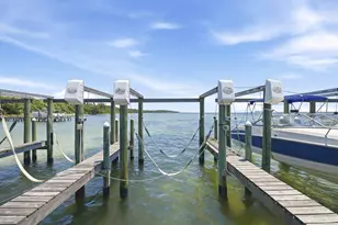 1189 Gulf Breeze Pkwy, Gulf Breeze, FL 32561 - Photo 52