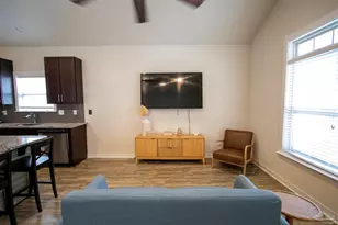 1113 W Government St, Pensacola, FL 32502 - Photo 10