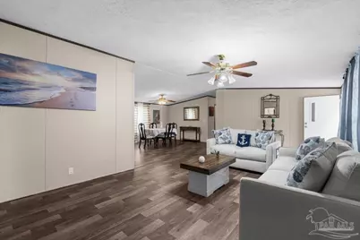 5205 Kee Memorial Dr, Pensacola, FL 32507 - Photo 12