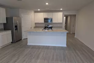 5926 Laurel Oak Dr, Pensacola, FL 32526 - Photo 8
