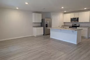 5926 Laurel Oak Dr, Pensacola, FL 32526 - Photo 10