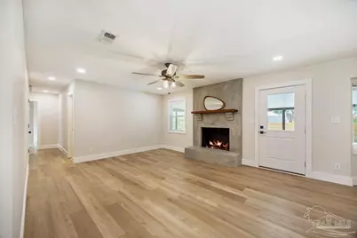 635 Whitney Dr, Pensacola, FL 32503 - Photo 6
