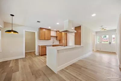 635 Whitney Dr, Pensacola, FL 32503 - Photo 4