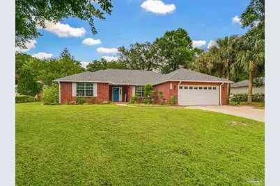 6821 Cedar Lake Dr, Pensacola, FL 32526 - Photo 2